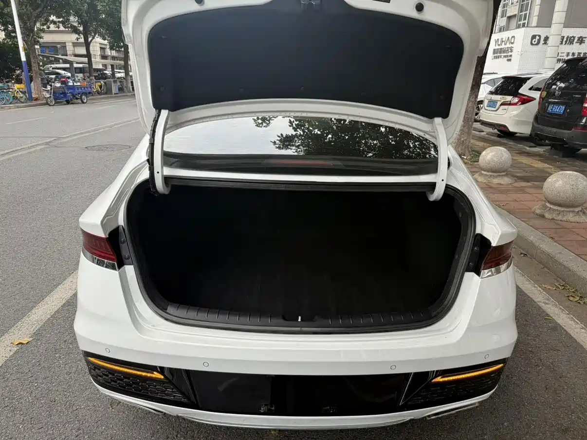 Hyundai Lafesta 2020 2019 280TGDi Smart Speed Edition China VI