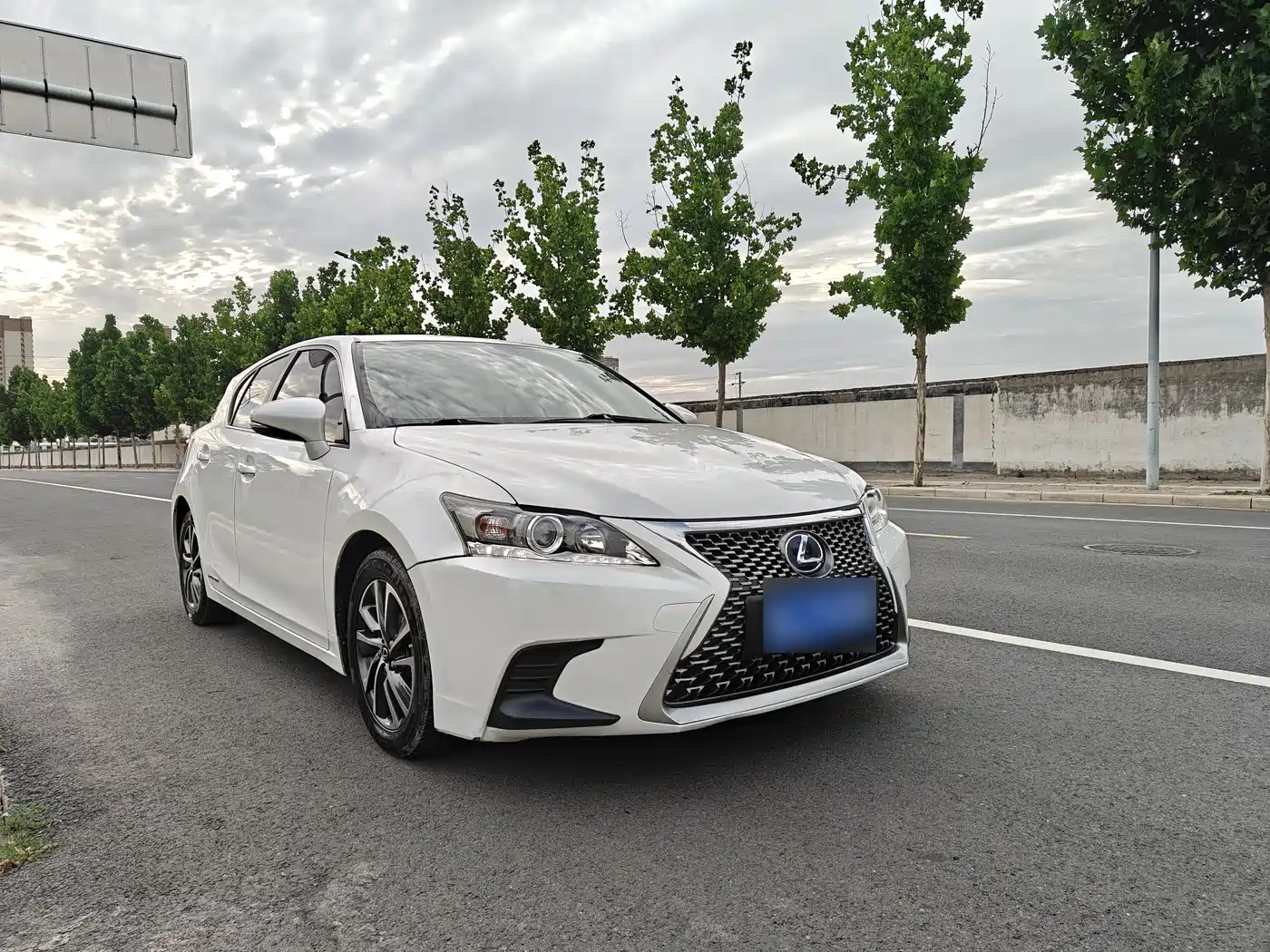 Lexus CT 2017 CT200h Elite Edition Monochrome China V фото 3