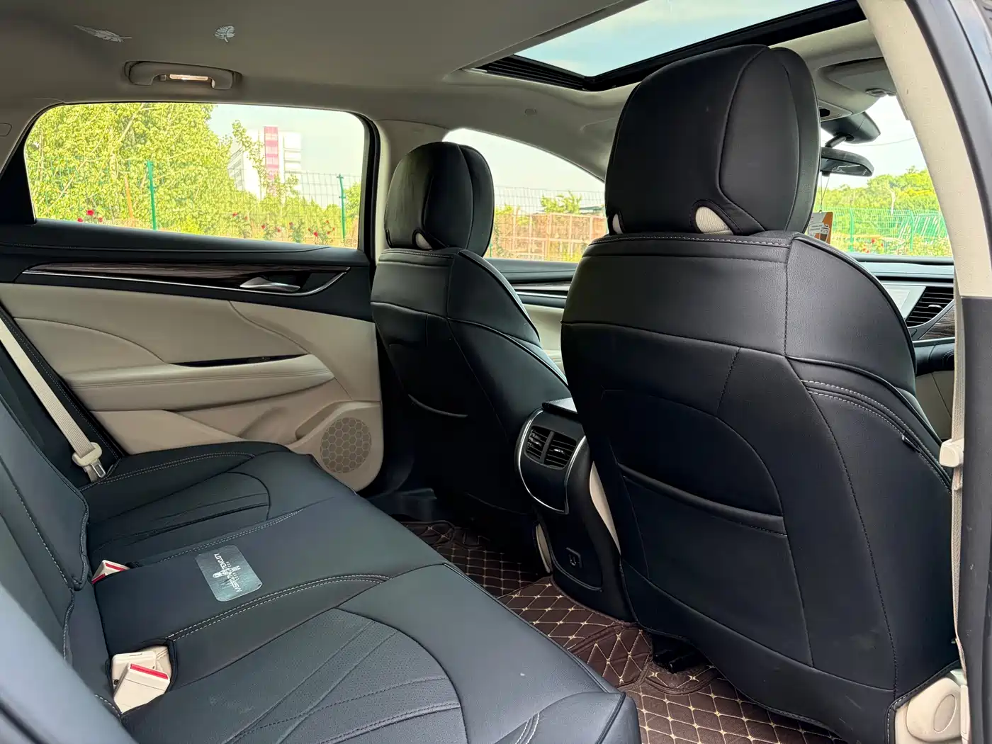 Buick LaCrosse 2019 28T Elite Edition фото 4