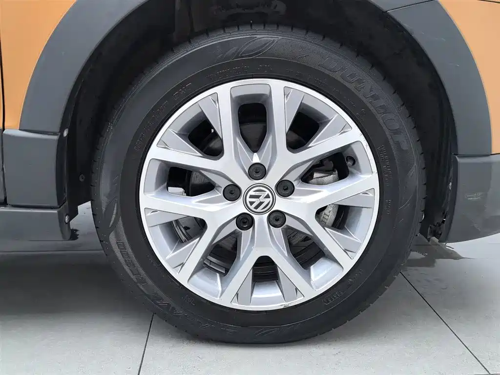 Volkswagen Polo 2018 1.5L Cross Polo Auto фото 17