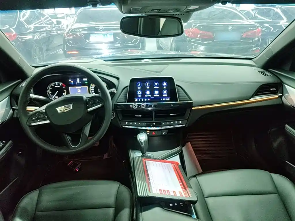 Cadillac CT4 2022 28T Luxury Model фото 10