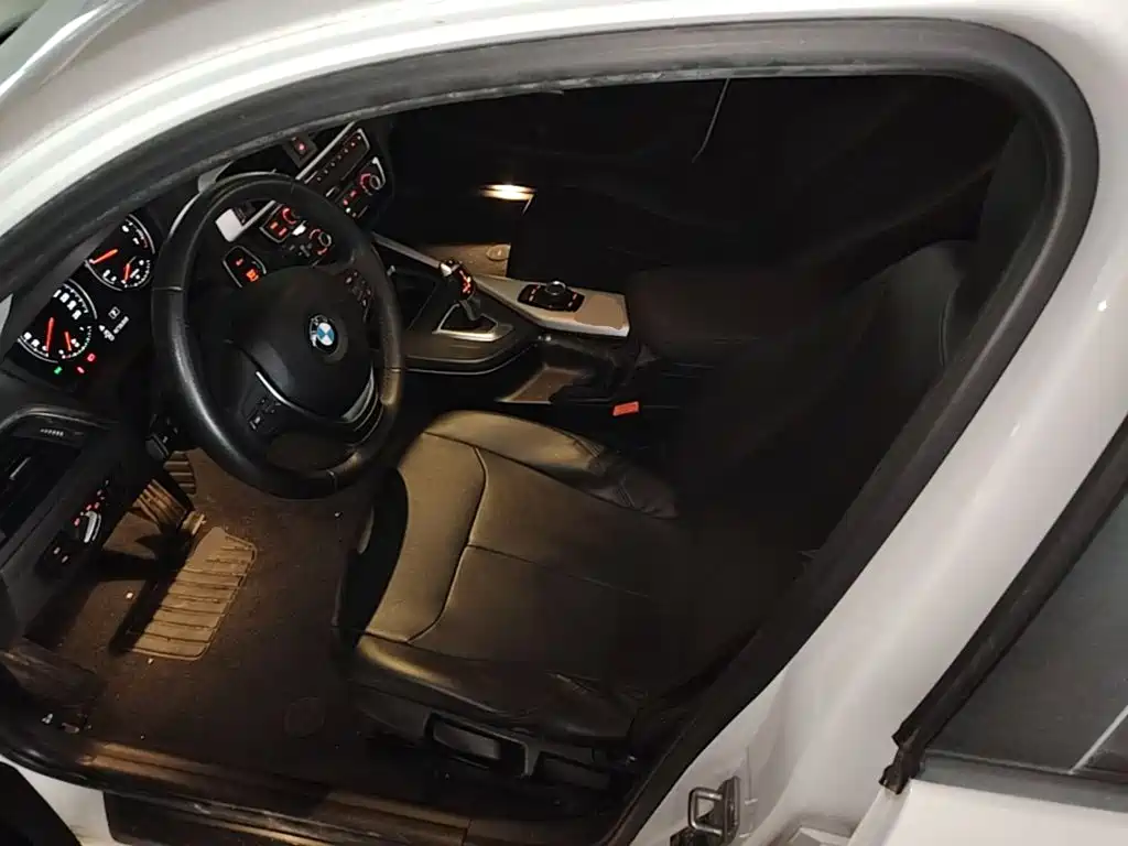BMW 1 Series (Import) 2018 2018 118i Leading