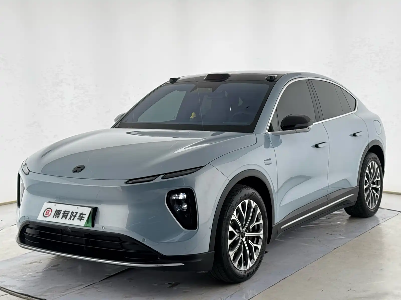 Фото 1 - NIO EC6