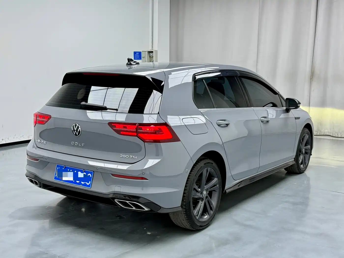 Volkswagen Golf 2023 280TSI DSG R-Line Lite фото 15