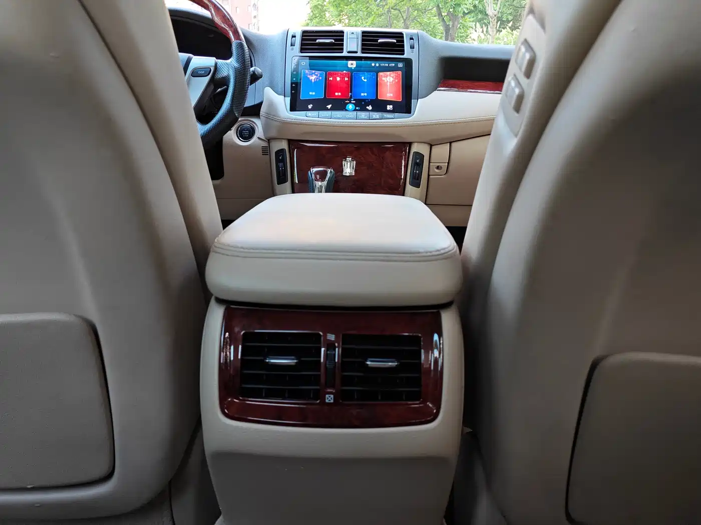 Toyota Crown 2012 2.5L Royal Leather Edition фото 10