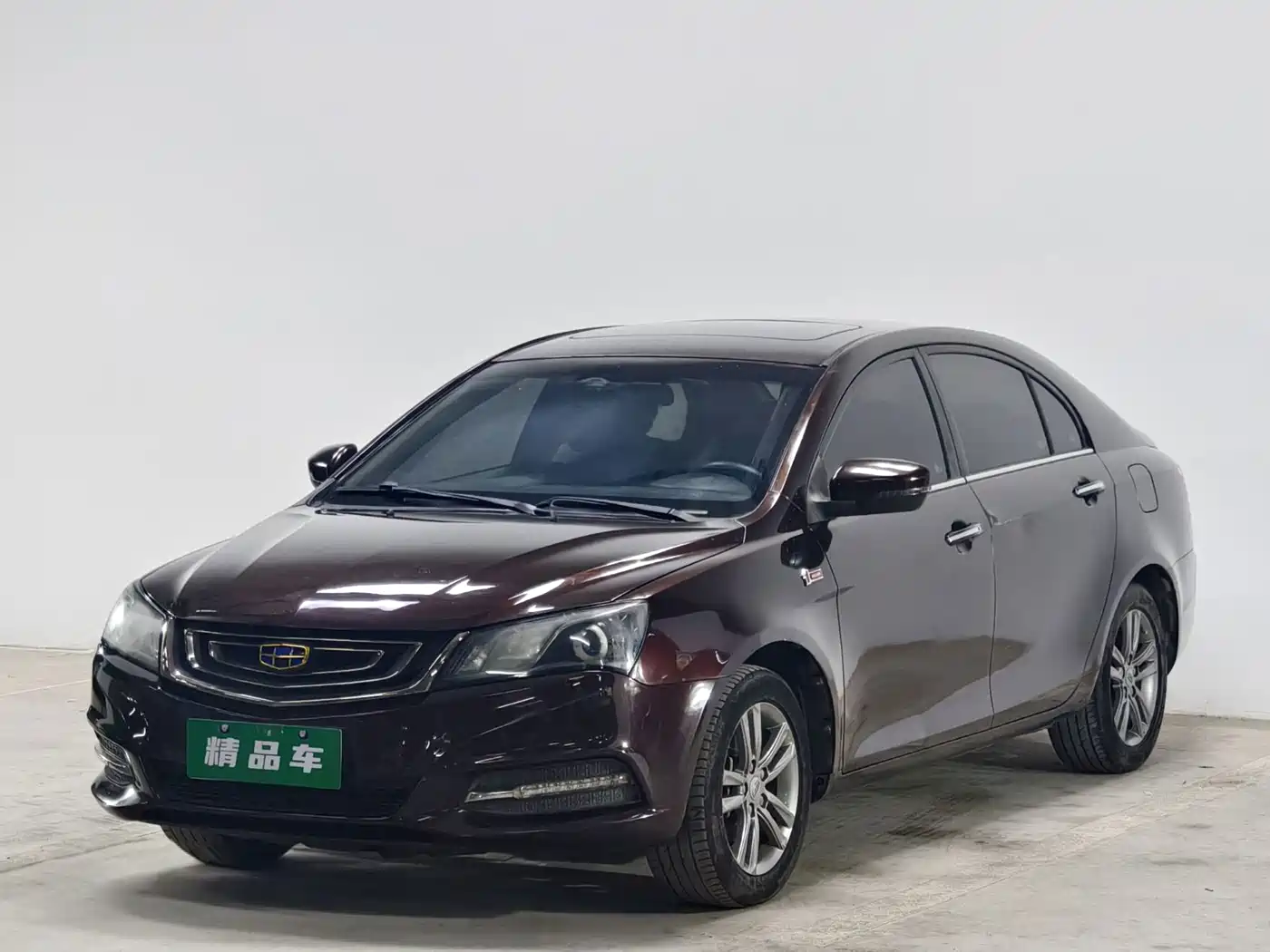 Фото 1 - Geely Emgrand