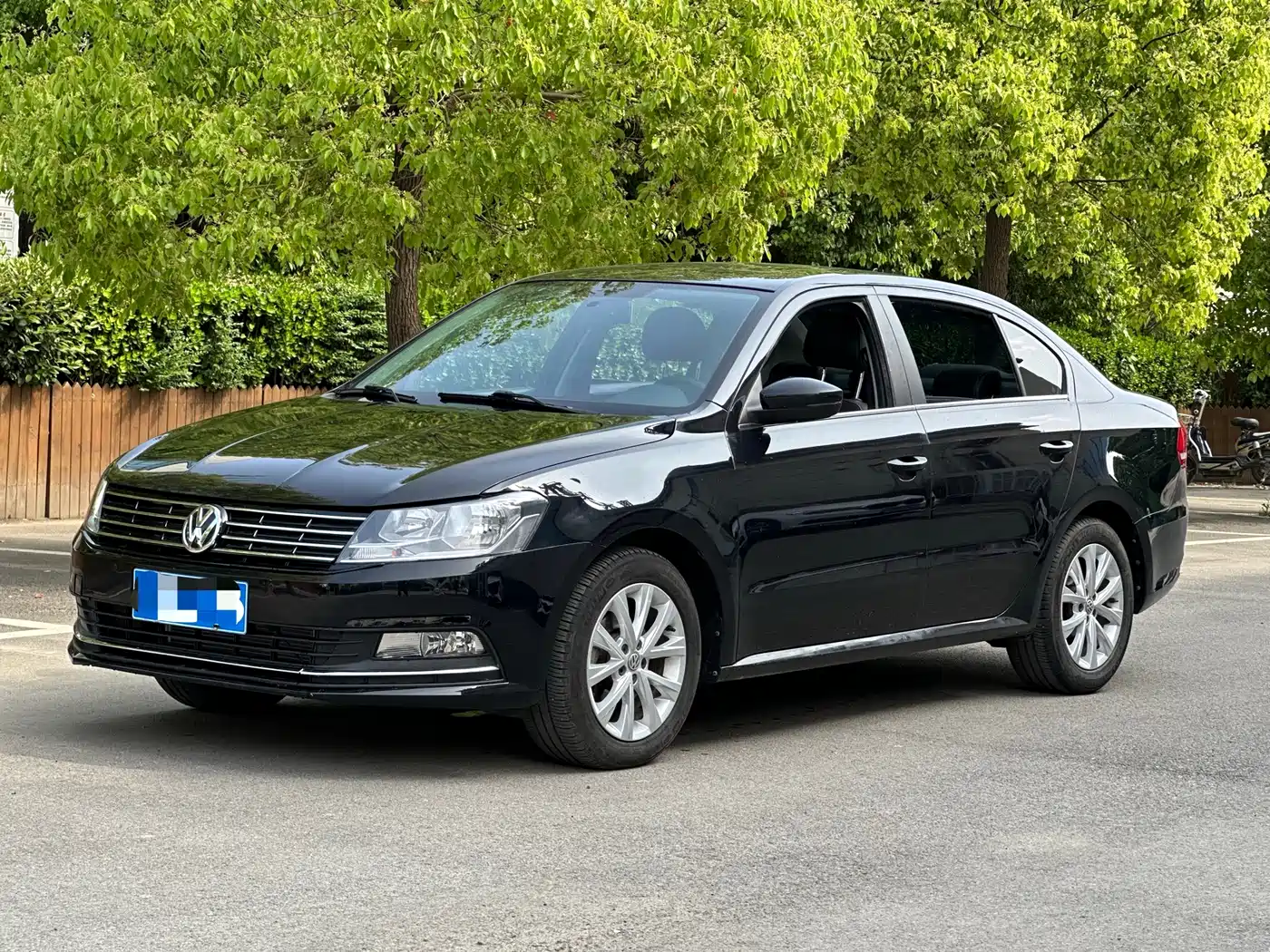 Volkswagen Lavida 2015 1.6L Automatic Comfort Edition