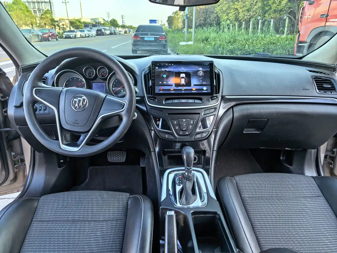 Buick Regal 2015 1.6T Leading Tech Edition фото 15