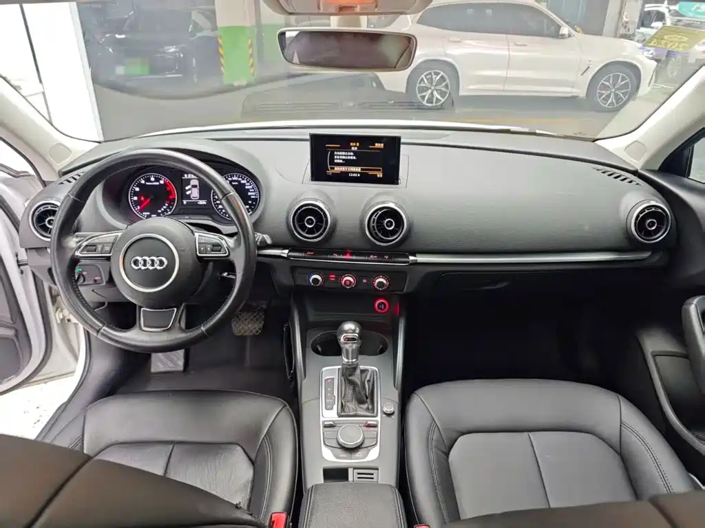 Фото 10 - Audi A3
