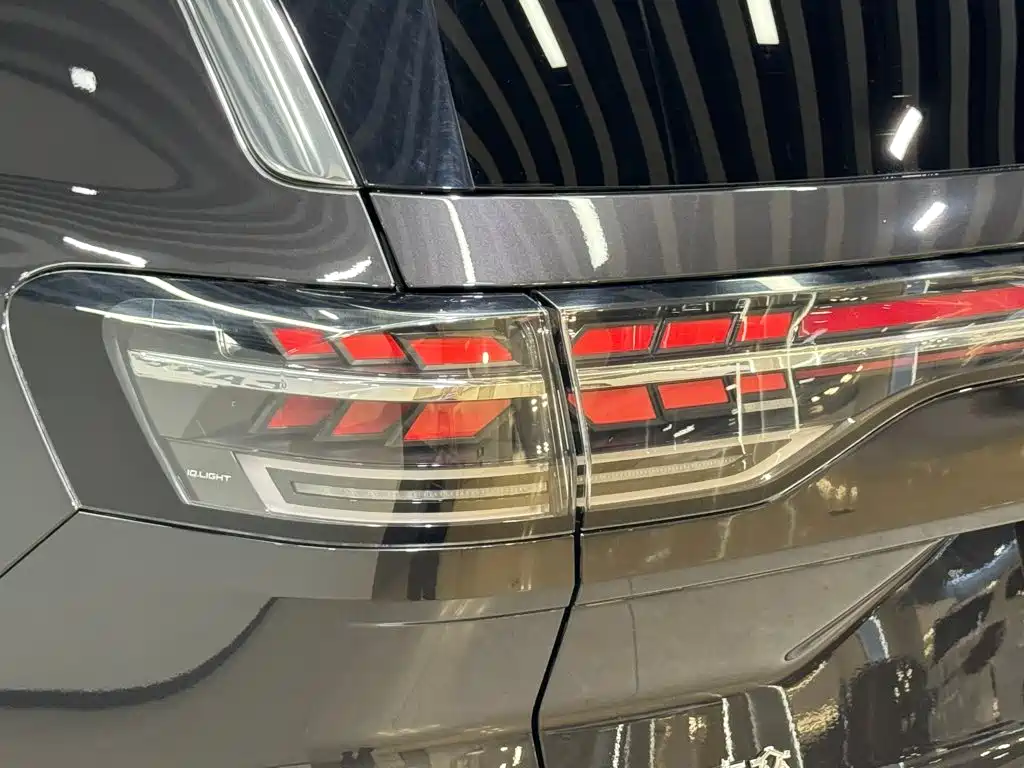 Volkswagen Talagon 2026 2025 450TSI R-Line 6-Seater