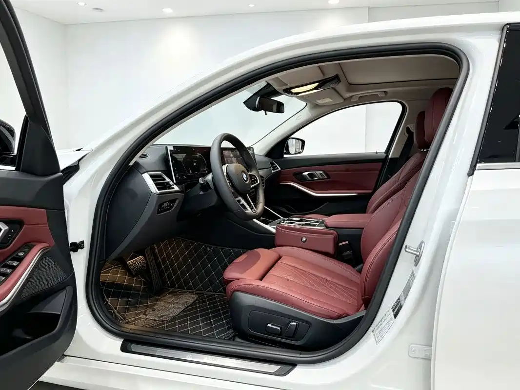 BMW i3 2025 2026 eDrive 35 L