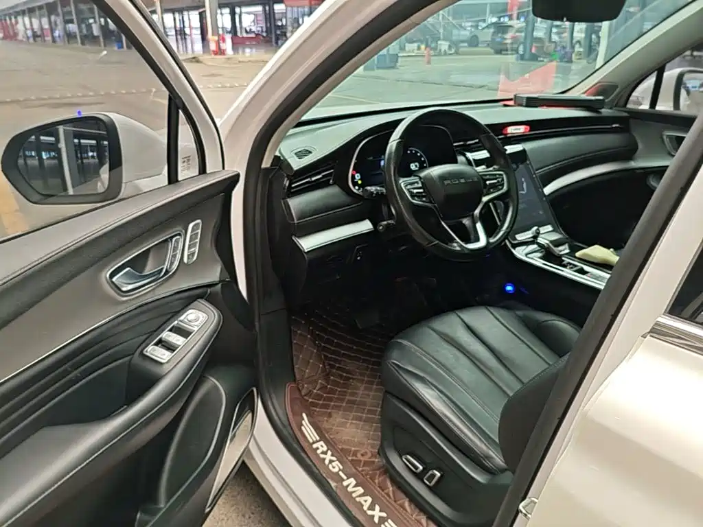 Фото 16 - Roewe RX5 MAX