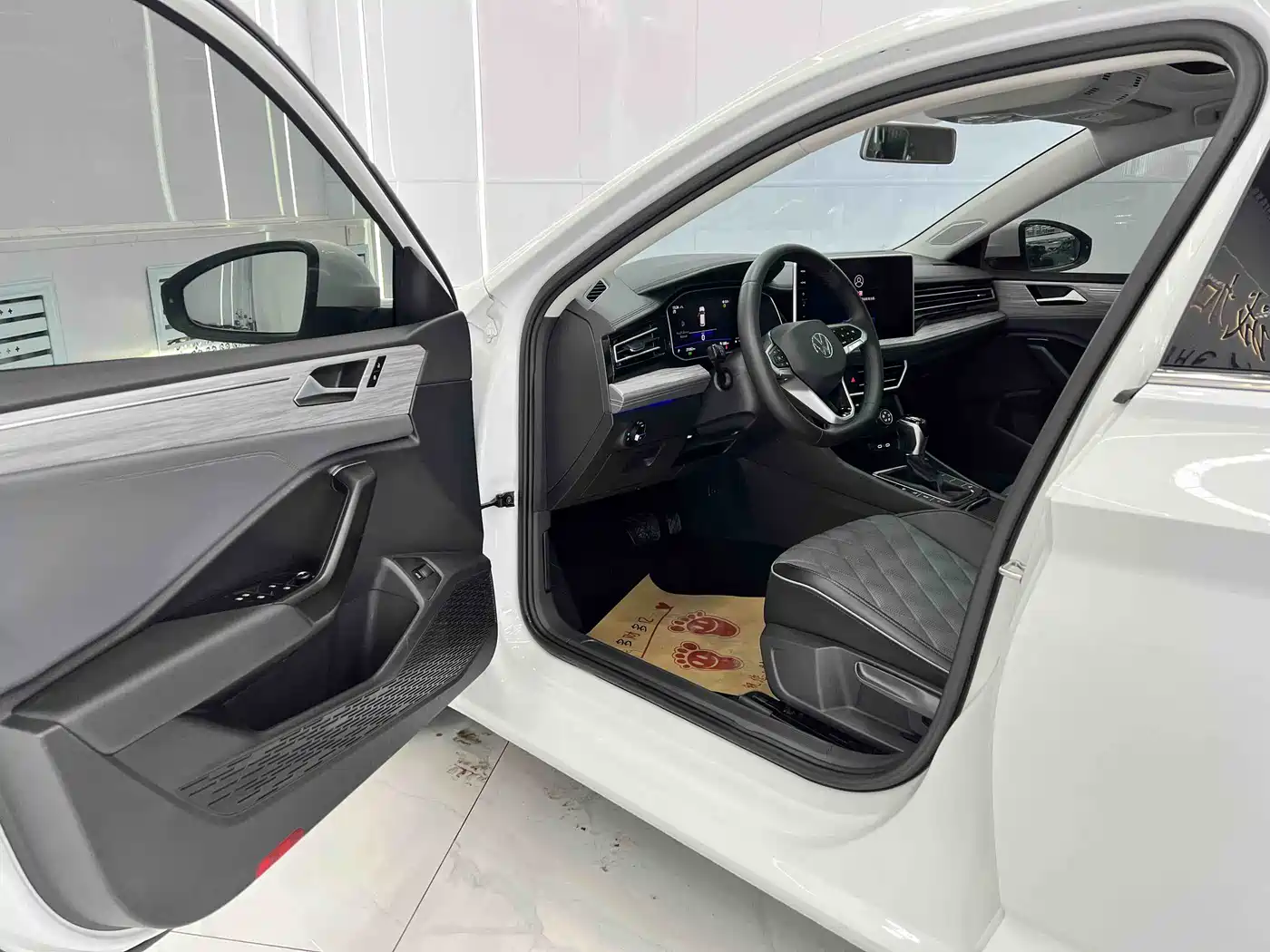 Volkswagen Sagitar 2023 280TSI DSG Beyond Lite фото 7