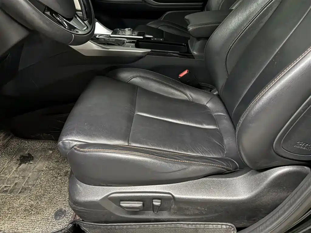 Mitsubishi Eclipse Cross 2018 1.5T CVT 2WD Faith Edition фото 12