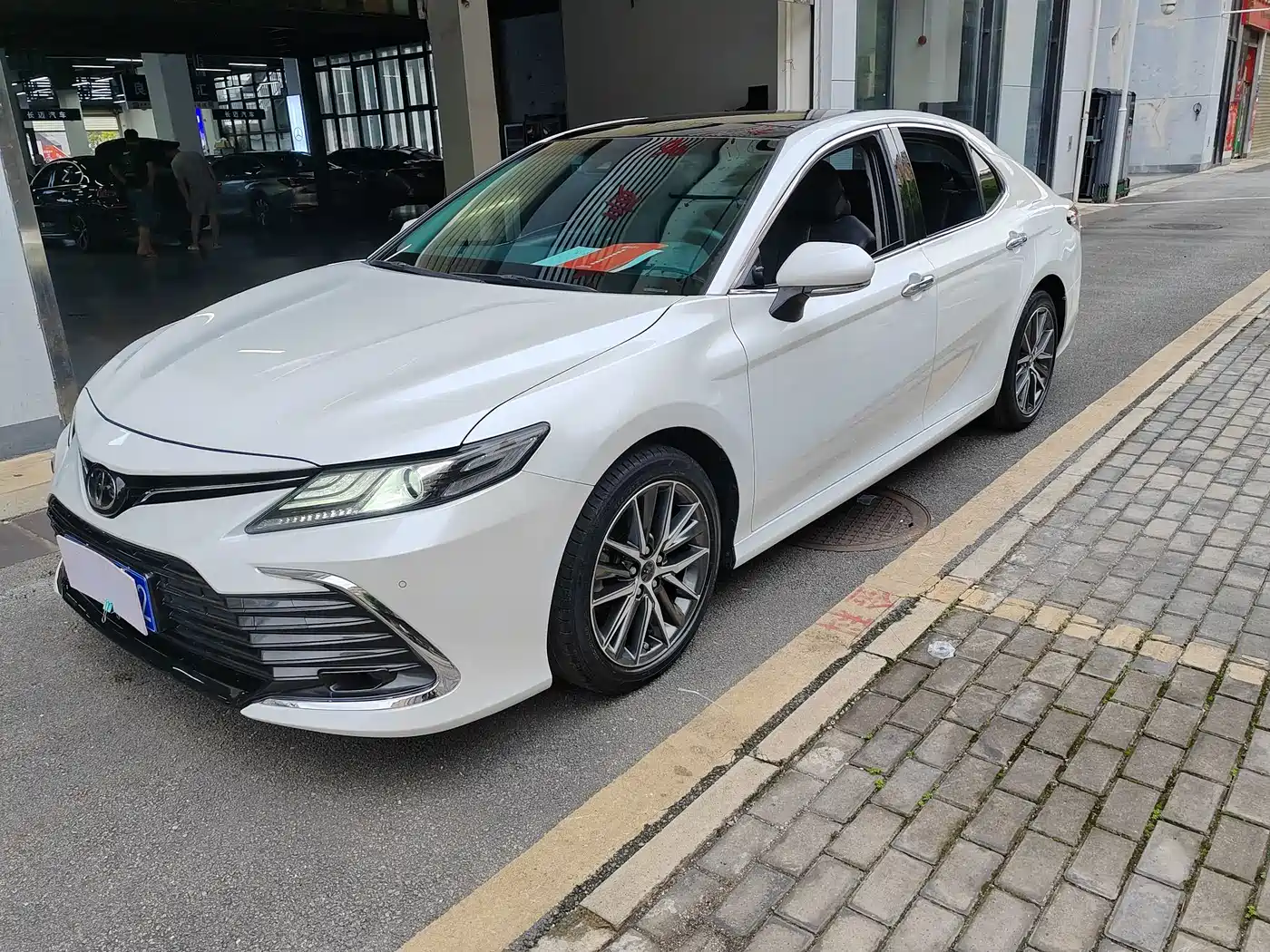 Toyota Camry 2021 2.5G Luxury Edition