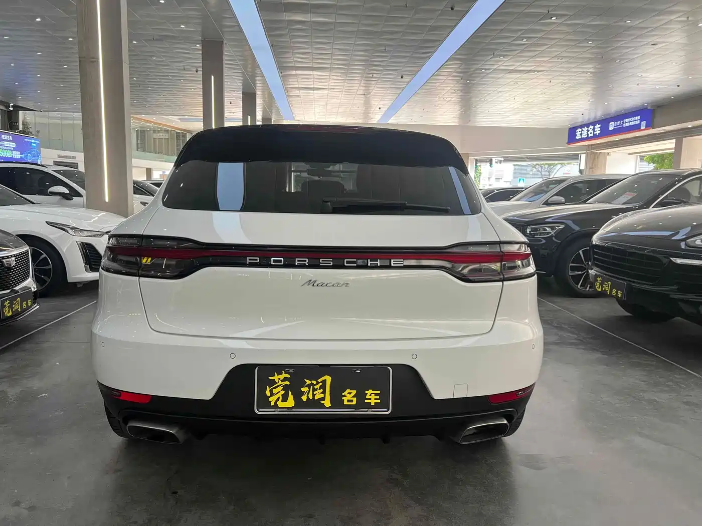 Porsche Macan 2018 Macan 2.0T фото 4