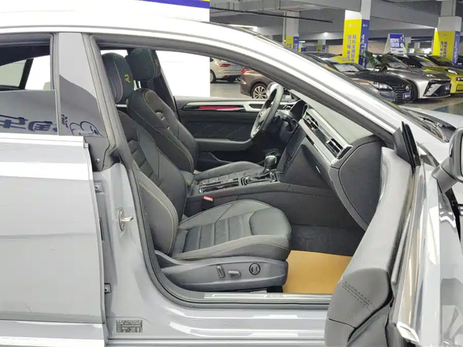 VOLKSWAGEN FAW-CC