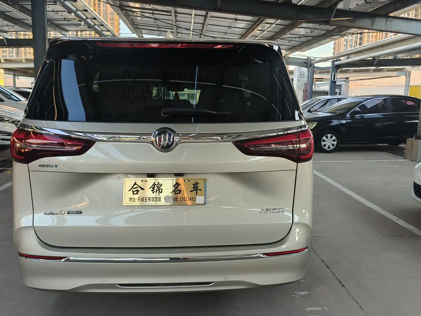 Buick GL8 2023 ES Landmaster Exclusive фото 4