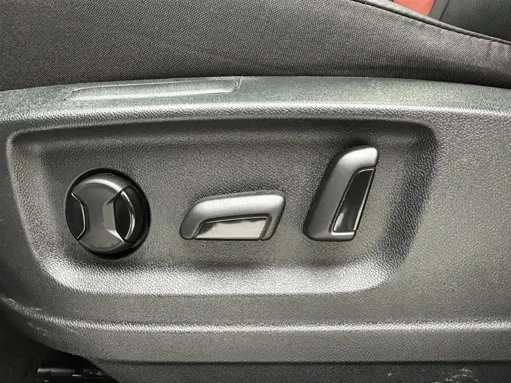 Škoda Karoq 2023 TSI280 Smart Edition фото 12