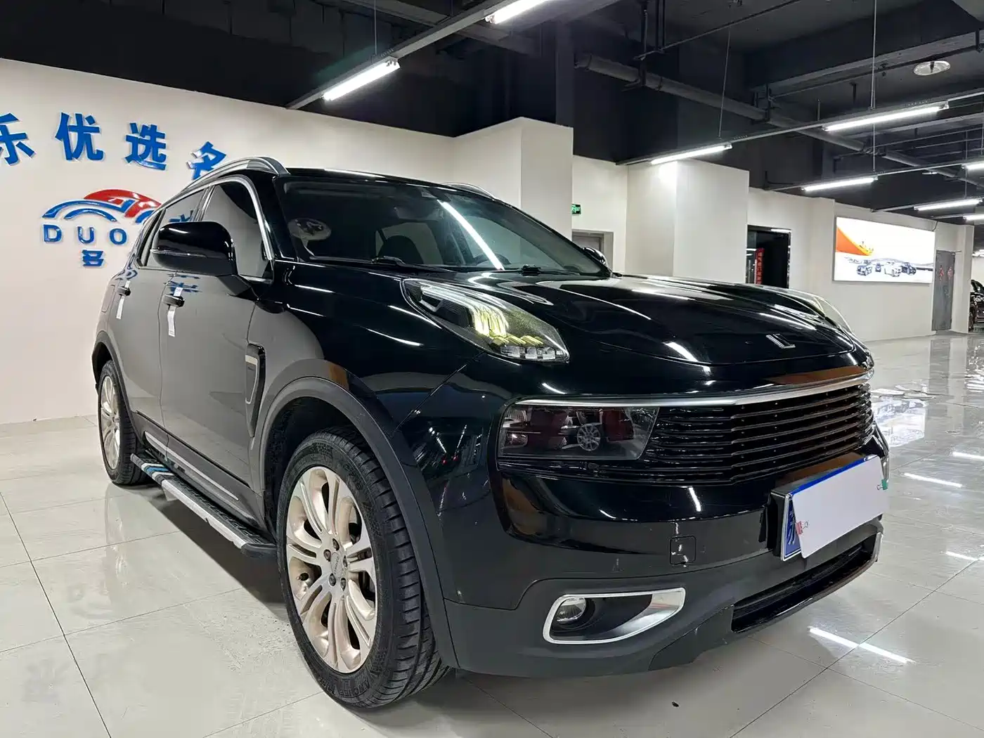Lynk & Co 01 2019 2.0T 2WD Type Pro Version China V фото 3