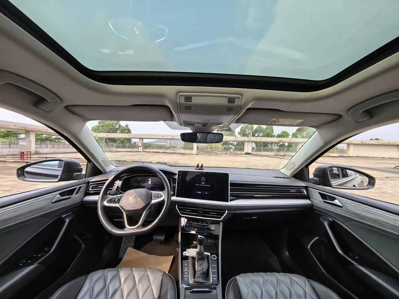 Volkswagen Sagitar 2023 Model Year 200TSI DSG Surpass Edition фото 7