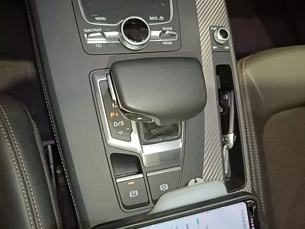 Audi Q5L 2018 45 TFSI Exclusive Fashion China VI фото 14
