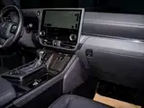 Фото 22 - Lexus GX