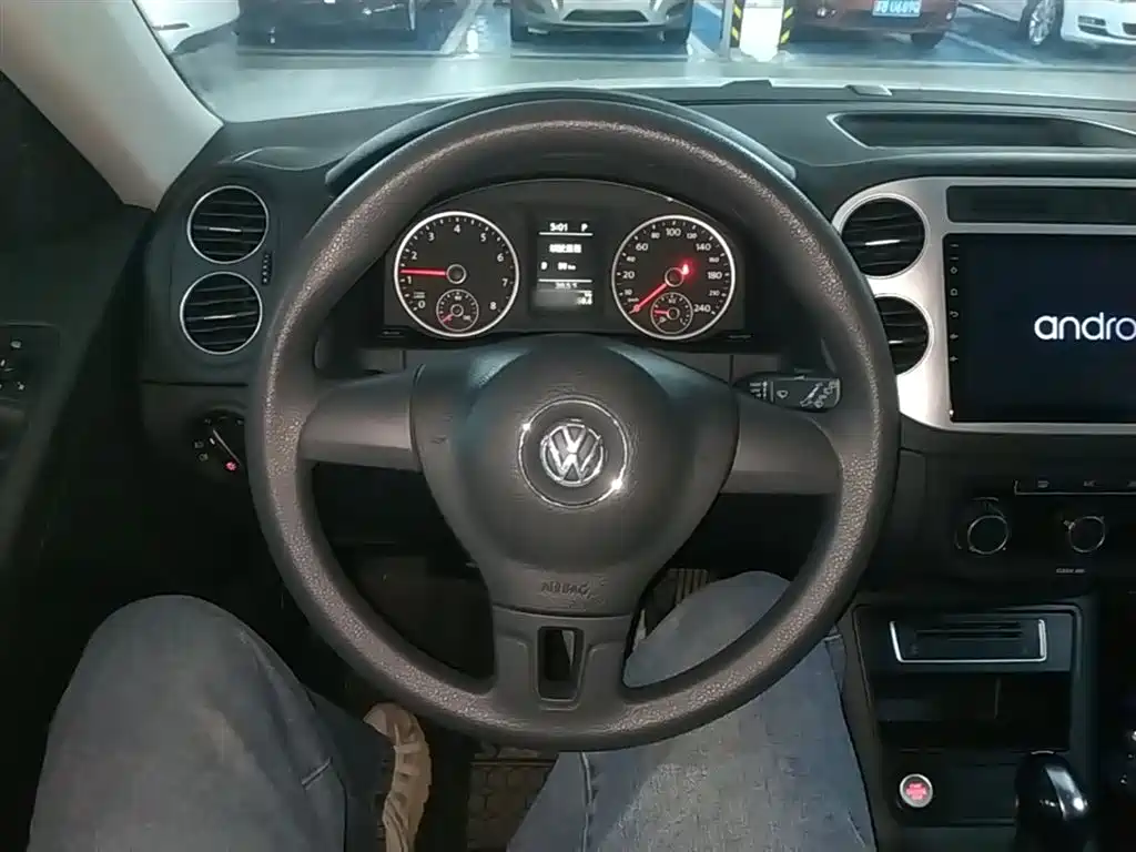 Volkswagen Tiguan 2017 300TSI Automatic 2WD Silk Road Fashion Edition фото 11