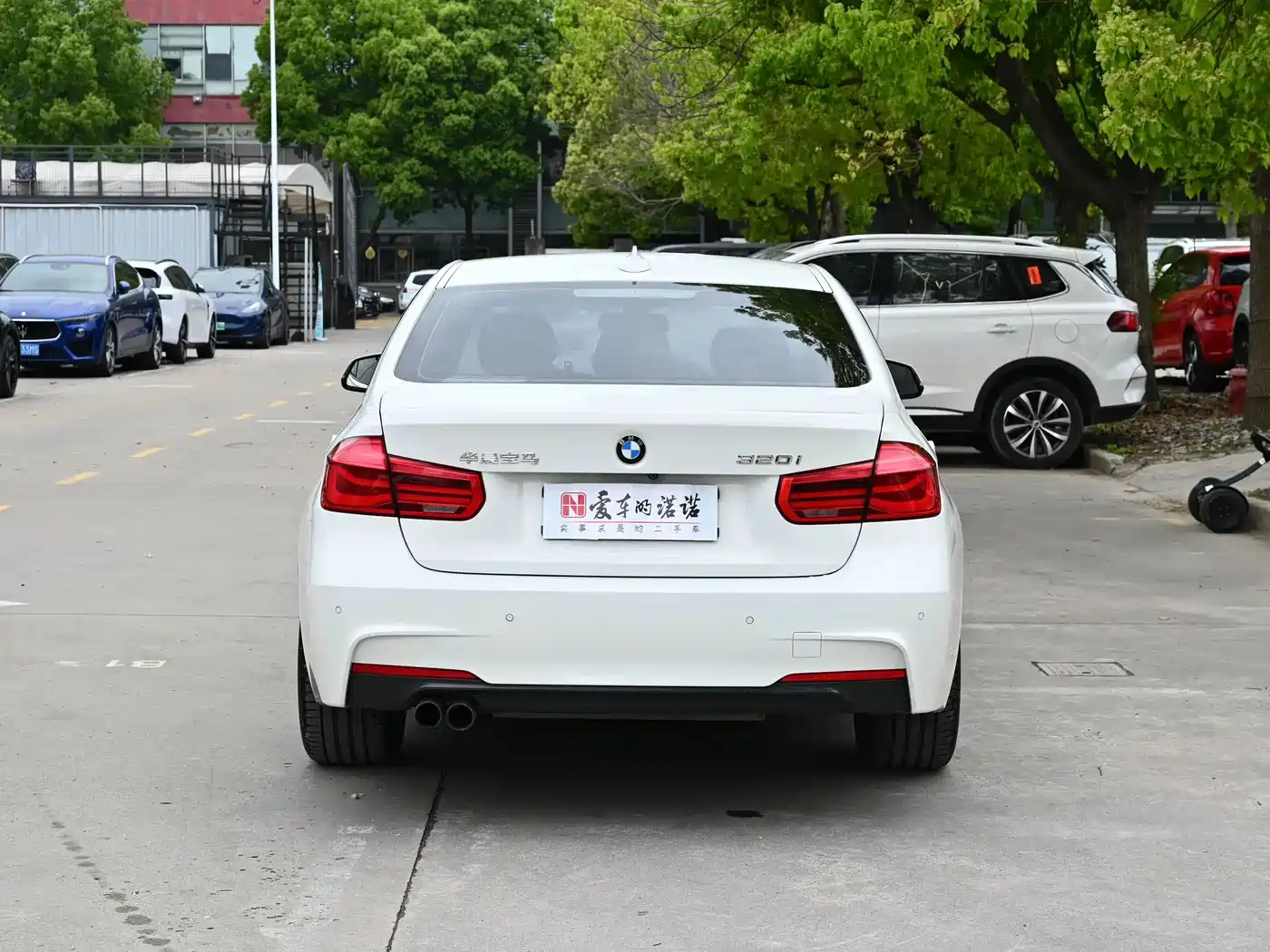 BMW 3 Series 2017 320i M Sport фото 5