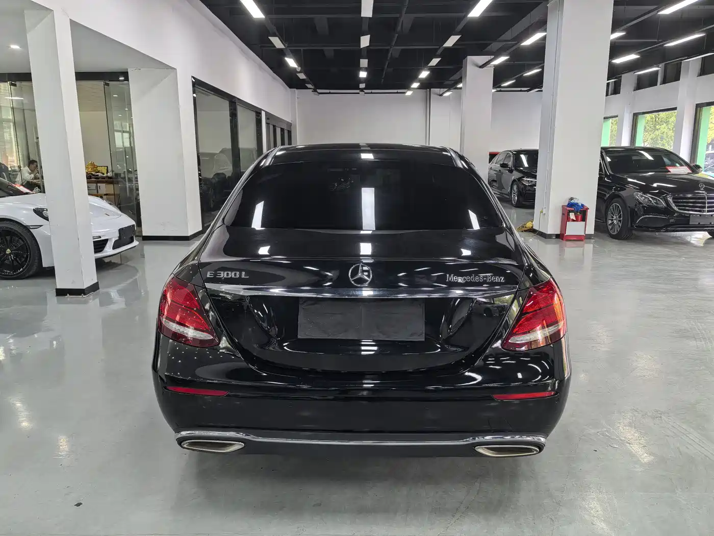 Mercedes-Benz E-Class 2020 Facelift E 300 L Fashion фото 6