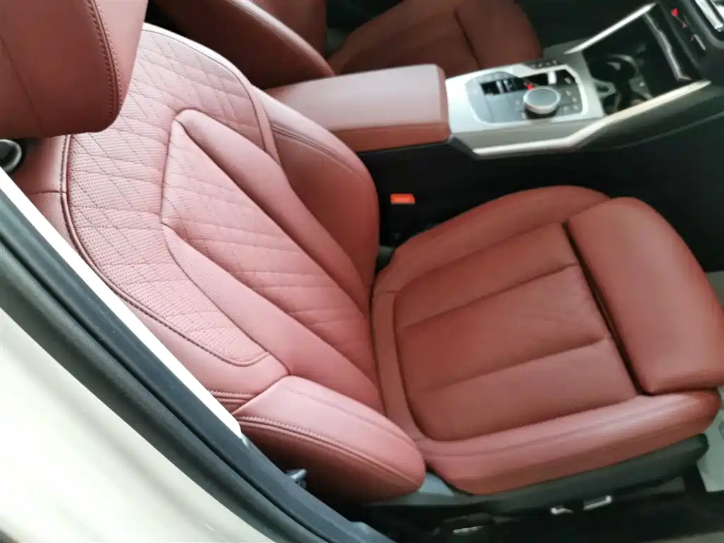 BMW 3 Series 2024 325Li M Sport Shadowline Package фото 20