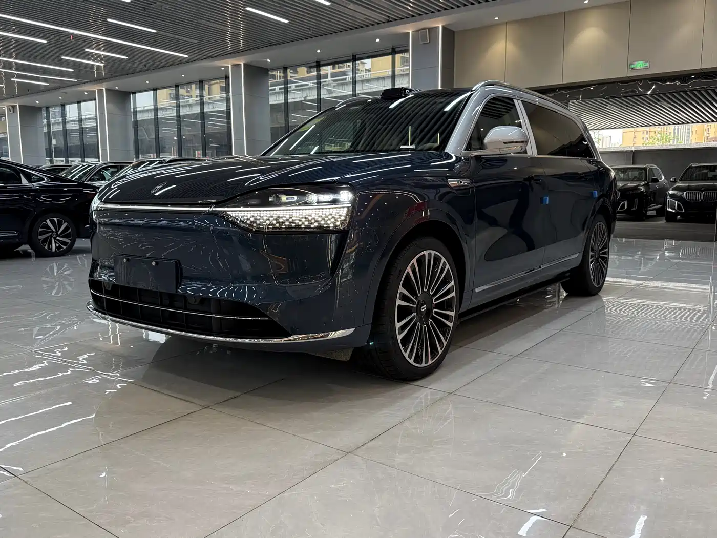 AITO Wenjie AITO M9 2024 Model Extended Range Ultra Edition 52kWh 5-Seater