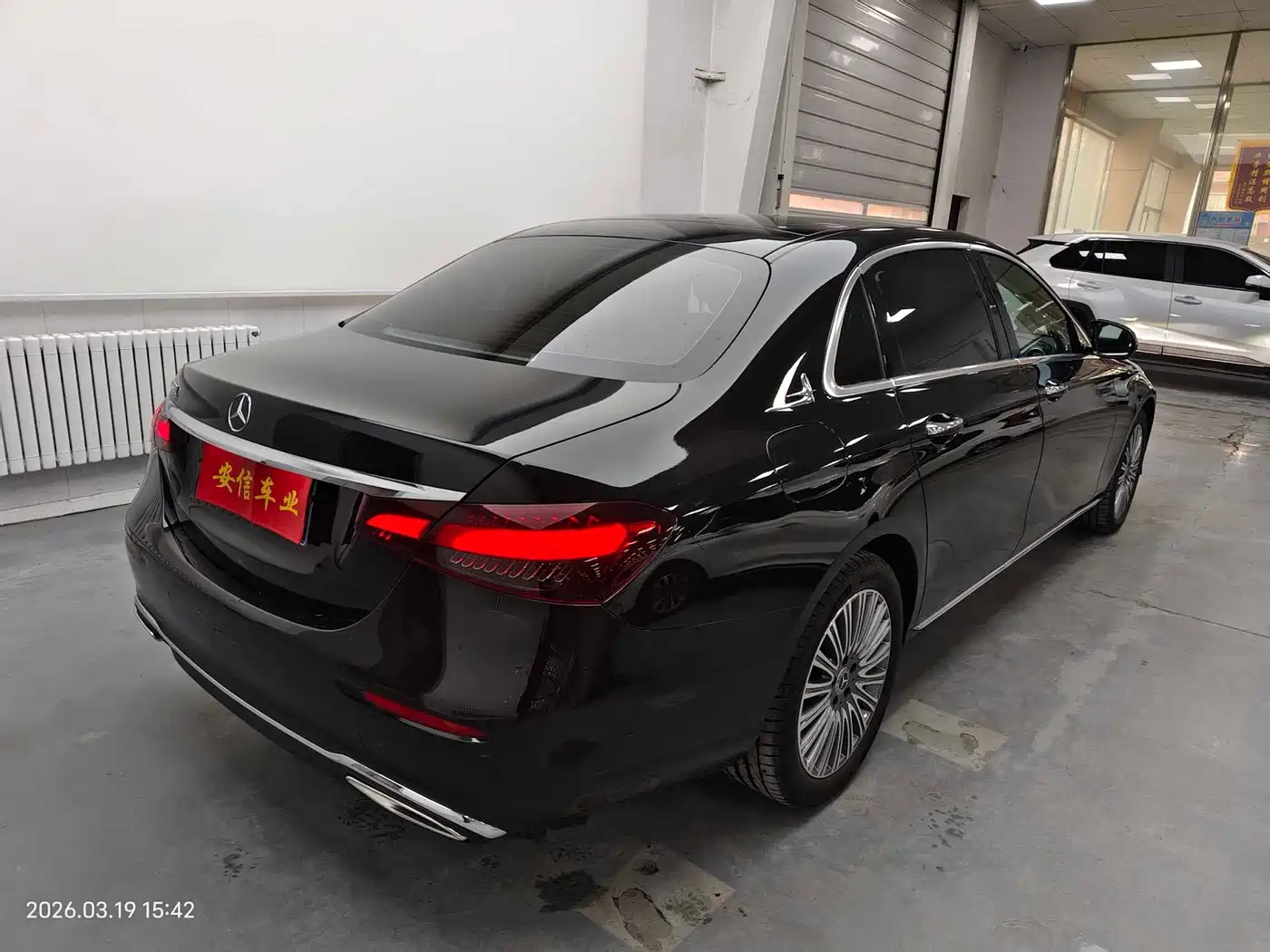 Mercedes-Benz E-Class 2023 E 300 L Luxury фото 4
