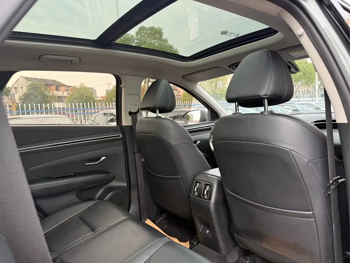Hyundai Tucson 2021 Tucson L 1.5T DCT LUX Premium фото 13