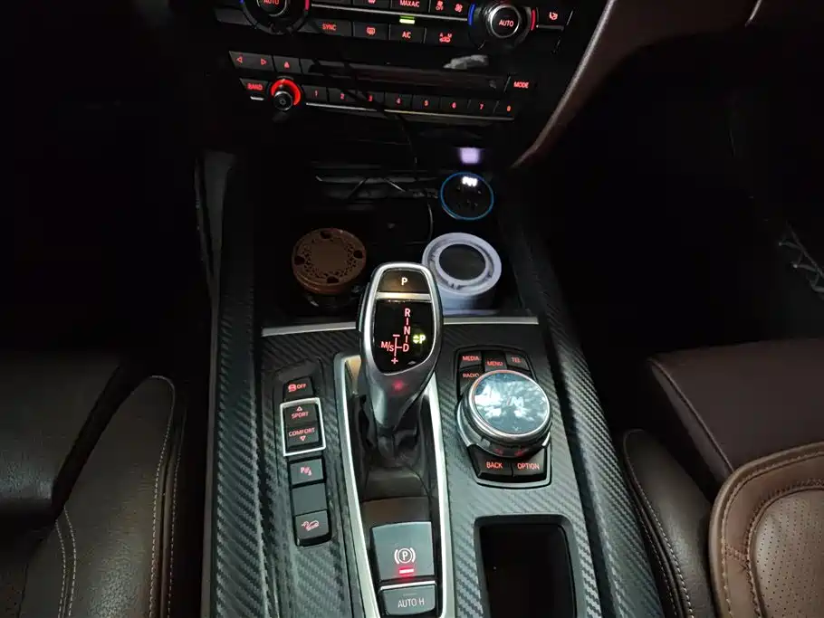 BMW X5 (Import) 2017 xDrive35i M Luxury Sport фото 16