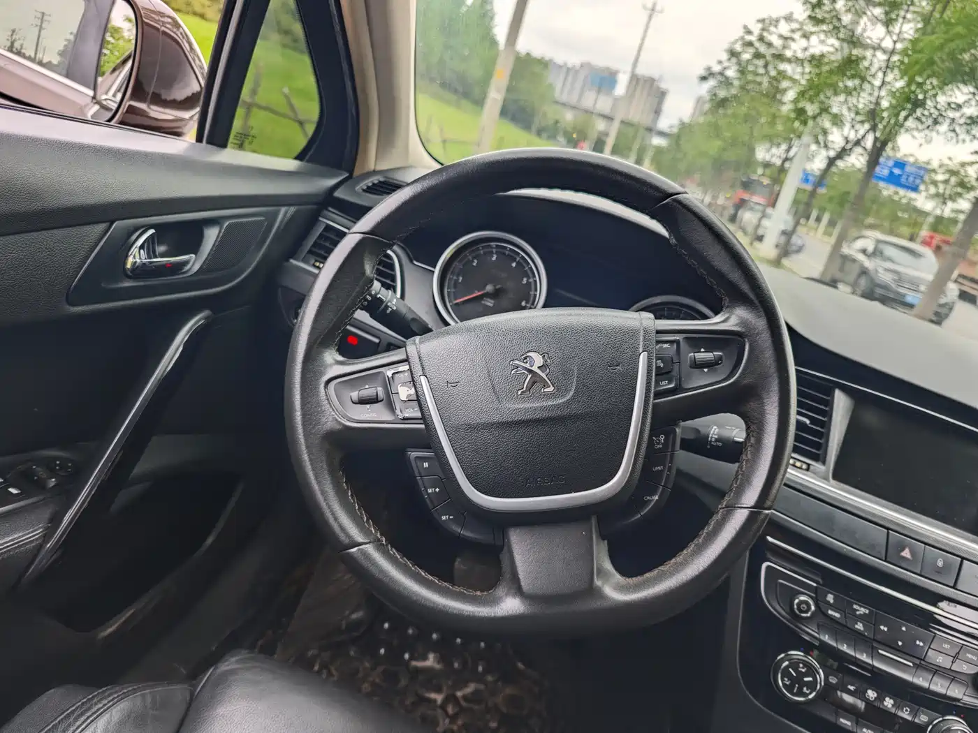 Peugeot 508 2015 1.6THP Auto Excellence Edition фото 14