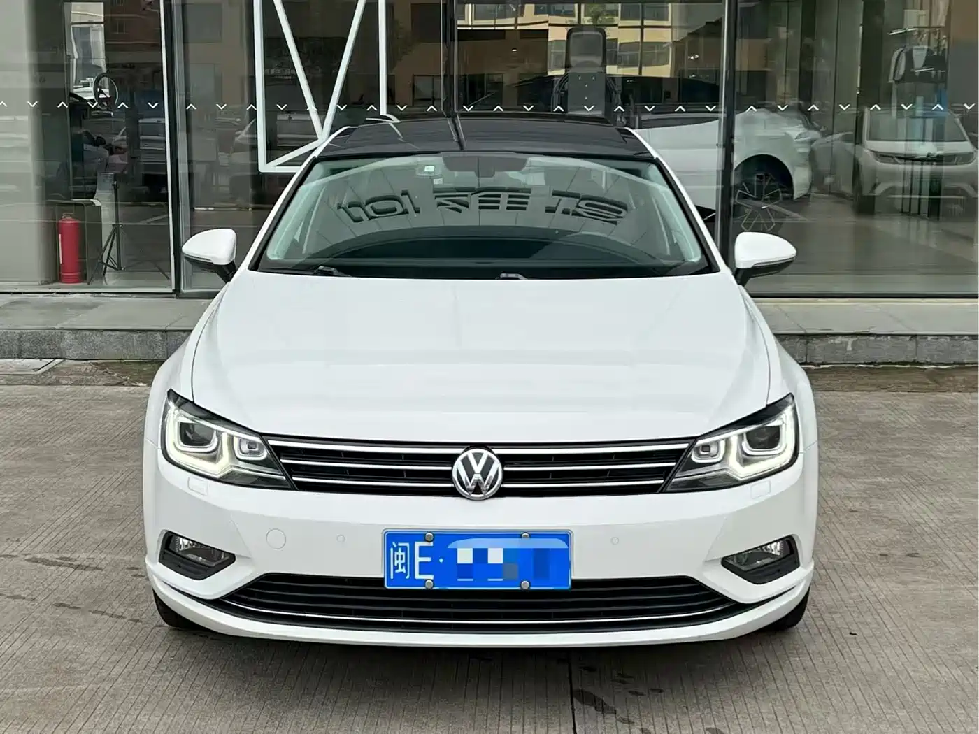 Volkswagen Lamando 2018 280TSI DSG Luxury Edition фото 2
