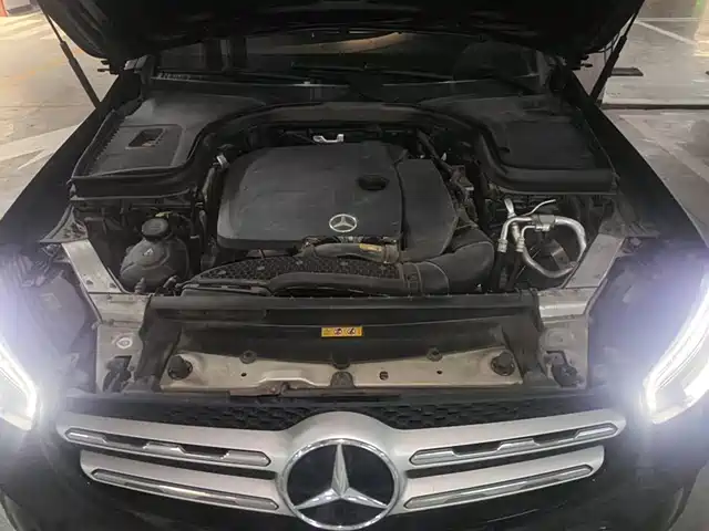 Mercedes-Benz GLC 2021 GLC 260 L 4MATIC Sporty — фото 3