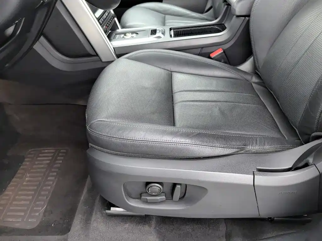 Фото 20 - Land Rover Discovery Sport