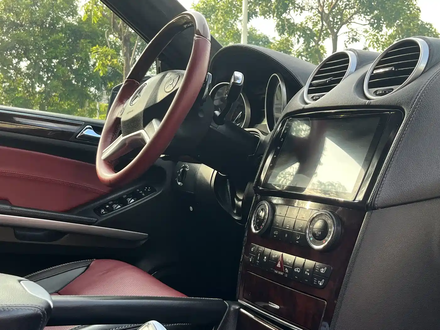 Mercedes-Benz GL-Class фото 15
