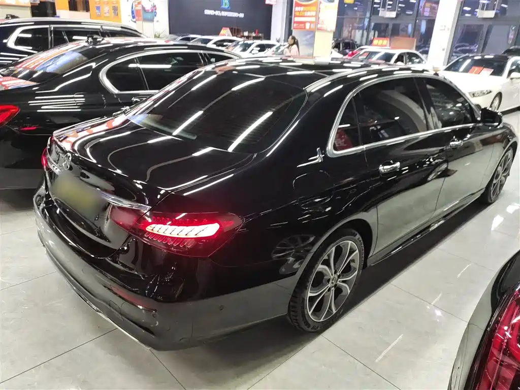Mercedes-Benz E-Class 2021 E 300 L Sport Luxury Edition фото 7