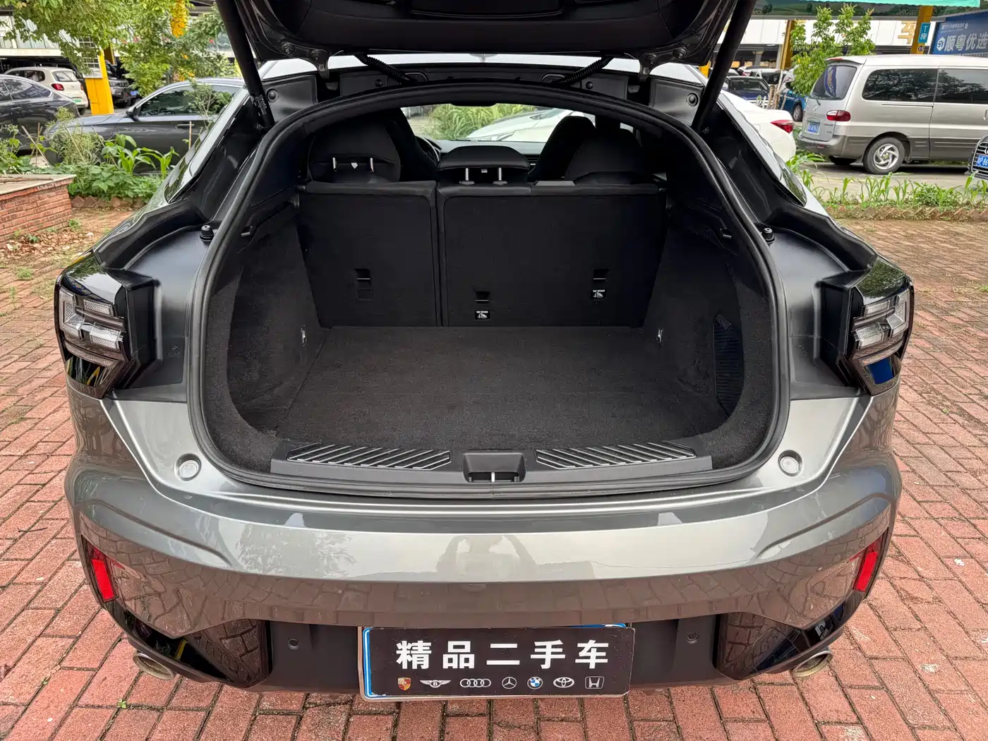 Lynk & Co 05 2020 2.0TD 4WD Halo Edition фото 13