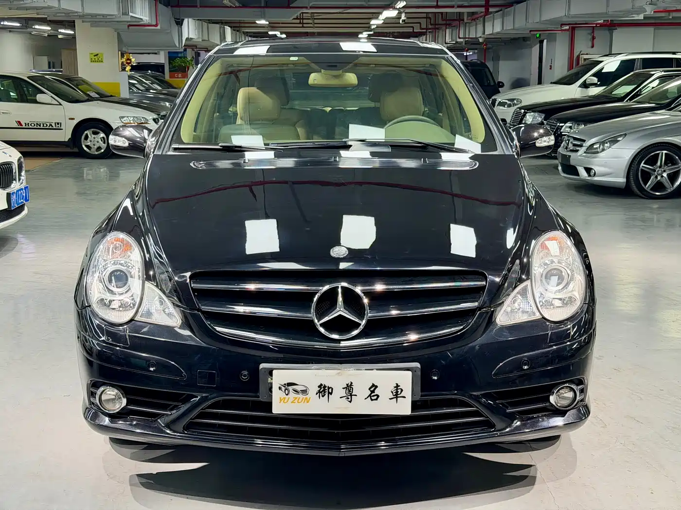 Mercedes-Benz R-Class 2010 R 350 L 4MATIC фото 2