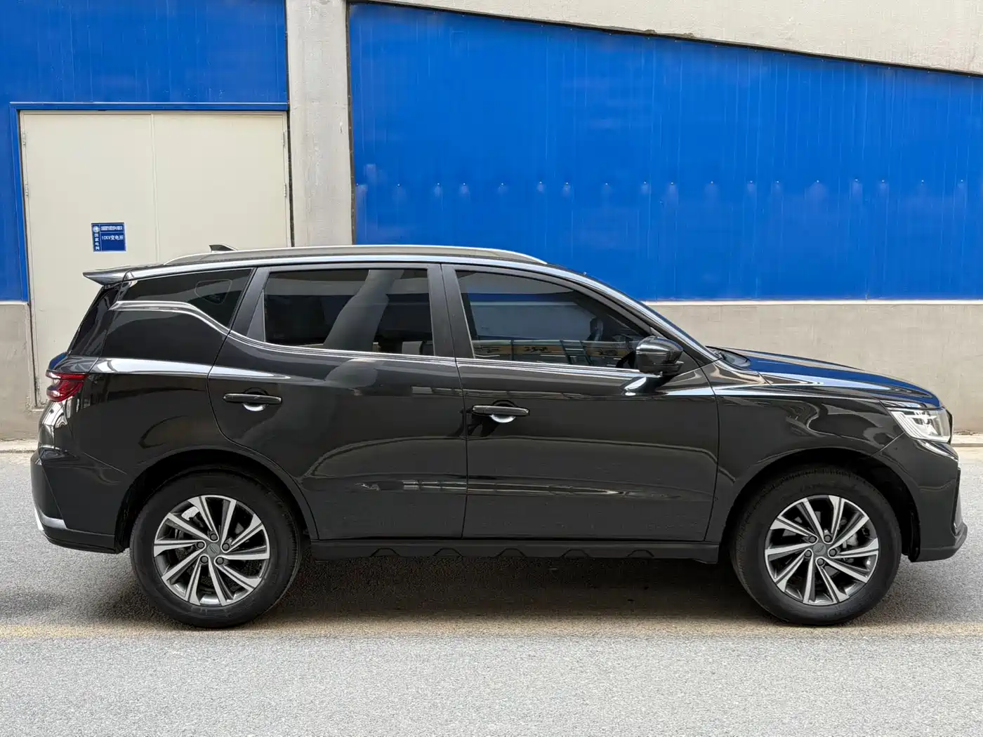 GEELY AUTOMOBILE VISION X6