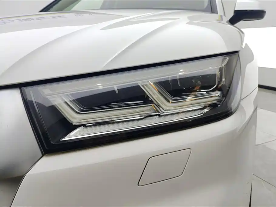 Audi Q5L 2020 45 TFSI Exclusive Fashion фото 5