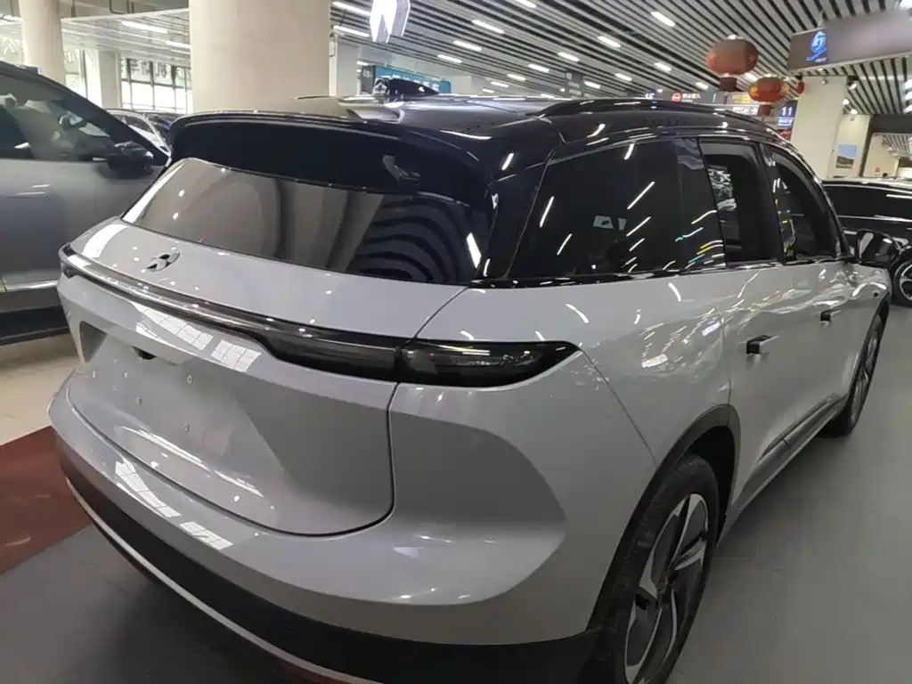 Фото 7 - NIO ES6