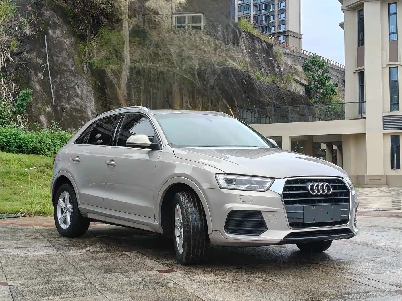 Audi Q3 2018 30th Anniversary Edition 30 TFSI Fashion фото 3