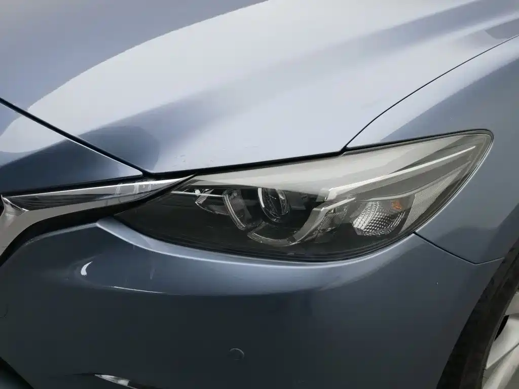 Фото 7 - Mazda Atenza