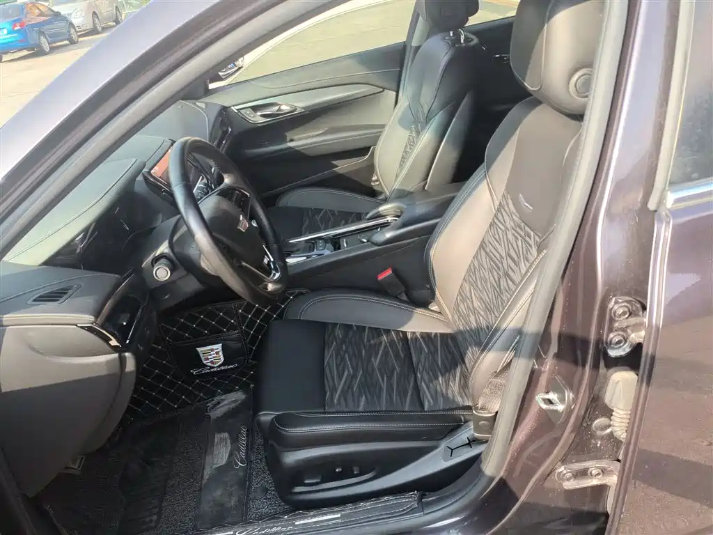 Cadillac ATS-L 2017 28T Technology фото 12