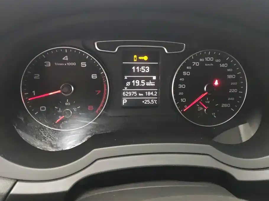 Audi Q3 2015 30 TFSI Progressive фото 14